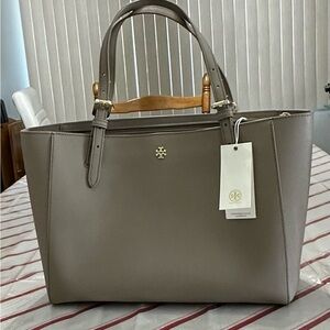 Tory Burch French Gray Tote Bag with Structured Design and Gold Accents